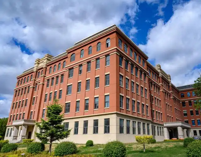 耶拿应用技术大学